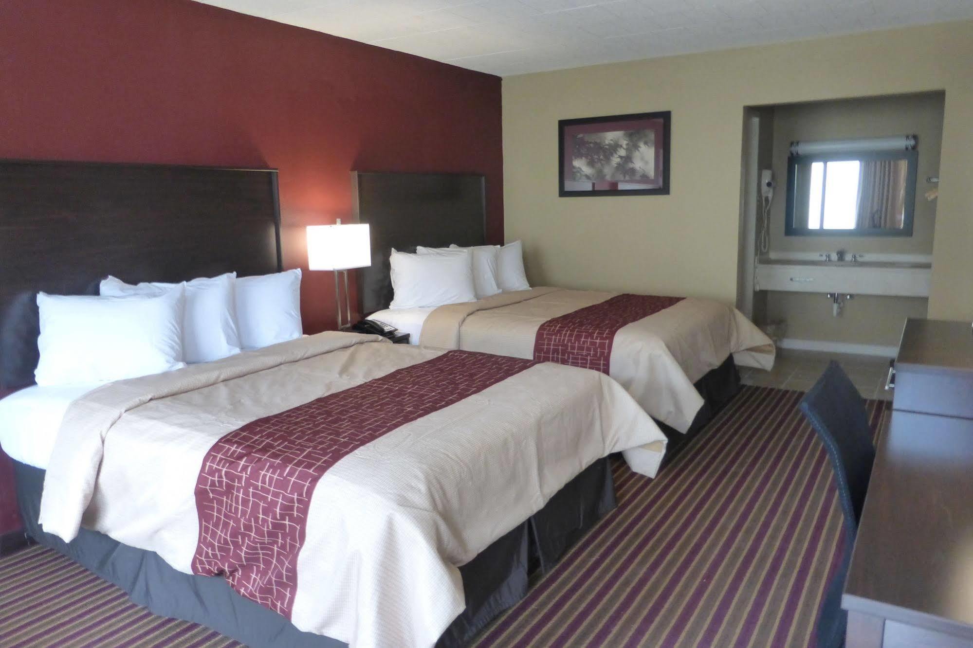 Red Roof Hotel Clearfield